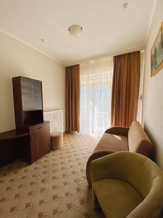 Gerdan Hotel Yaremche Eksteriør billede