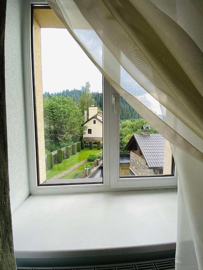 Gerdan Hotel Yaremche Eksteriør billede