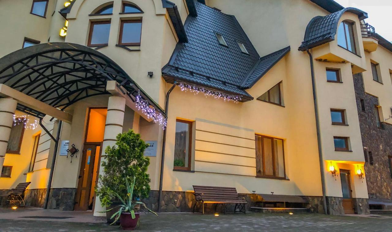 Gerdan Hotel Yaremche Eksteriør billede